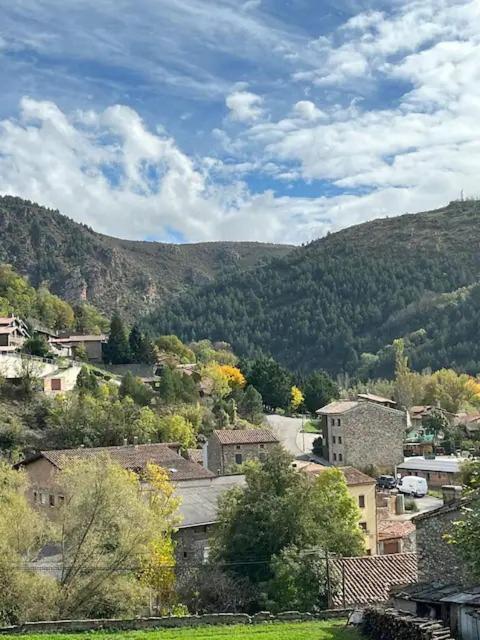 마르티네트 Atico Con Encanto En La Cerdanya 아파트 외부 사진